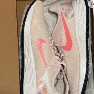 Nike Women's Pink and Coral Sneakers